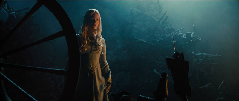 Illustration for article titled First-ever Maleficent trailer shows Angelina Jolie as Disney's Big Bad